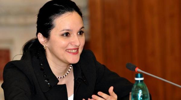 alina bica se intoarce la munca ce a spus intrebata unde va lucra