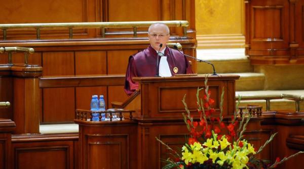judecatorul ccr tefan minea audiat la parchetul general in dosarul erata la referendum