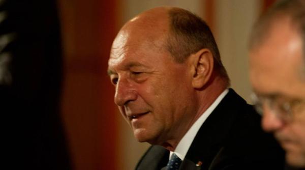 traian basescu dupa acuza iile lui omar hayssam ramane sa spuna ca eu am rapit ziari tii