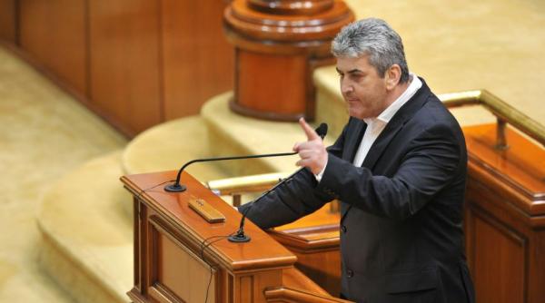 gabriel oprea de partea lui klaus iohannis la primul discurs ca premier interimar in parlament
