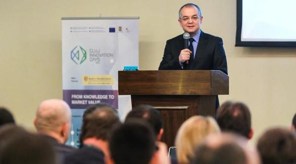 emil boc demn de cartea recordurilor primul primar din lume care face acest lucru