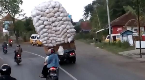 ce i prea mult strica video