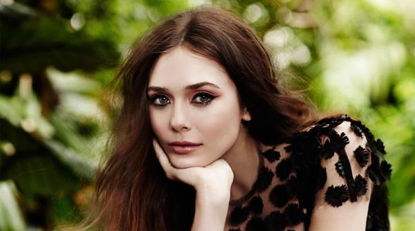 elizabeth olsen sexy cu chilo ii la vedere pe strada