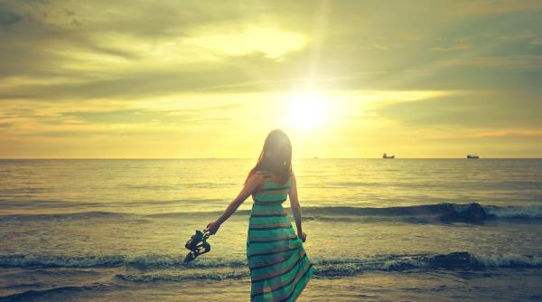 canicula cum ne ferim de radia iile solare