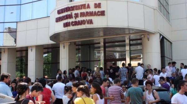 sute de bijuterii din aur la profesorii de la medicina din craiova acuza i de corup ie