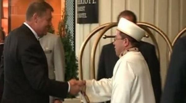 victor ponta mesaj privind participarea lui klaus iohannis la cina de iftar gest laudabil i normal