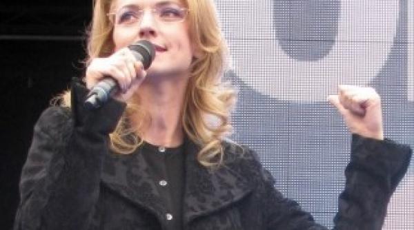 alina gorghiu uimita de ce spune ponta despre marirea salariilor demnitarilor e absurd