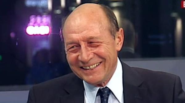 traian basescu jupanul politicii este victor ponta