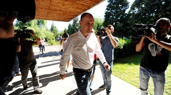 sebastian ghi a iliescu un nostalgic al moscovei face rau psd ului