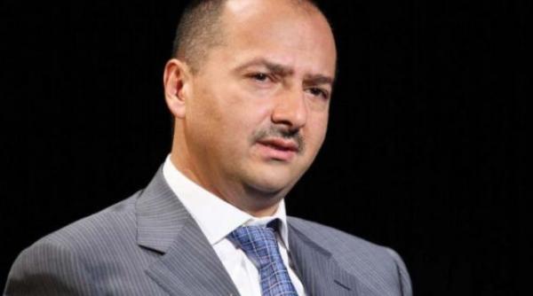 remus borza presedinte euro insol am platit tribut in fete virgine inaltei porti ne am cedat tezaurul la rusi si acum asteptam lumina de la marele licurici