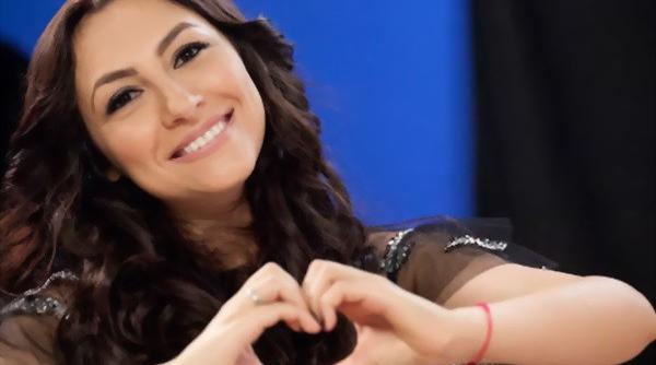 andra prima fotografie alaturi de fiica ei eva maria ioana