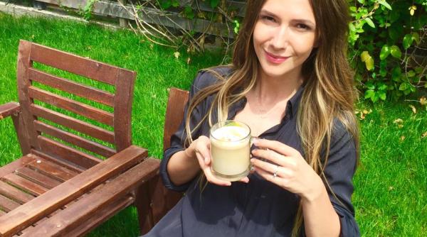 adela popescu atac crunt sper ca cite ti i tu biet nefericit