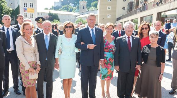 carmen iohannis alta inuta la festivalul de la salzburg mesajul pre edintelui
