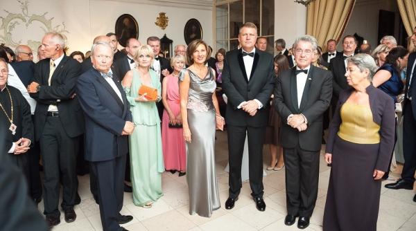 klaus iohannis s a intalnit cu pre edintele austriei