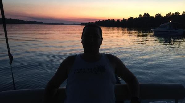 victor ponta departe de bucure ti cel mai frumos loc din lume este in