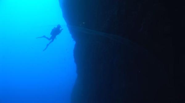 au mers la scufundari ce au gasit sub apa e incredibil