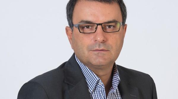 lucian mandru a revine in presa vezi cu cine a semnat