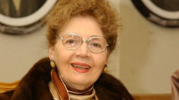 actri a carmen stanescu a implinit 90 de ani