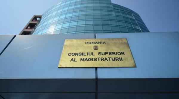 csm replica la campania publica realizata de monica macovei legata de numirea efilor de parchete