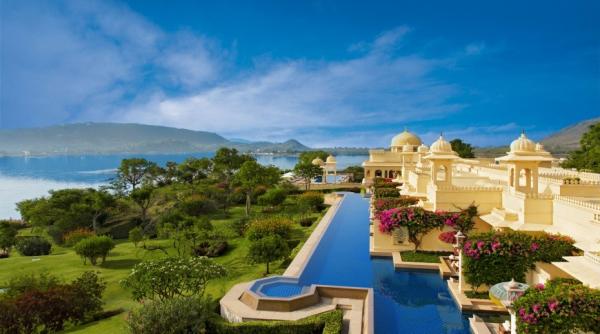 revista travel leisure oberoi udaivilas din india cel mai bun hotel din lume
