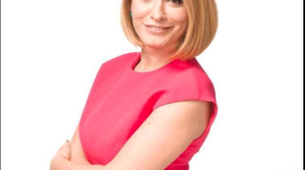 andreea esca trece in mediul online prima declara ie a prezentatoarei pro tv