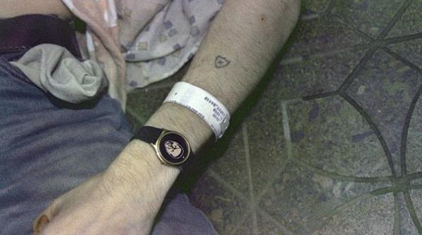 poze terifiante cu kurt cobain ar putea fi facute publice so ia i fiica protesteaza