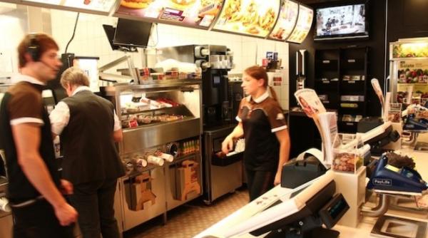 salarii mari la mcdonald s marturii ale angaja ilor