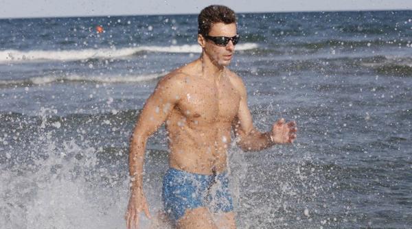 mircea badea are job part time cum a fost surprins foto