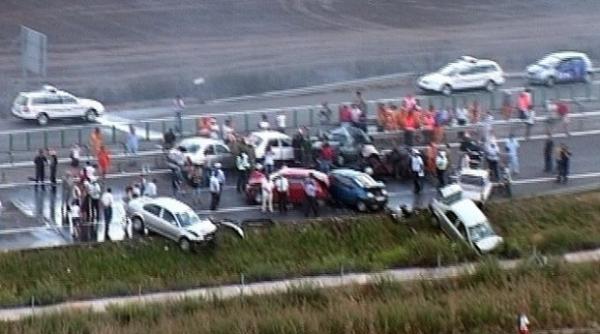 carambol pe autostrada soarelui sapte masini au fost implicate