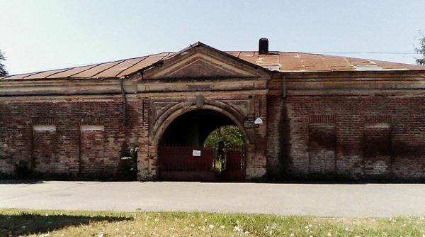 locul din romania care arata mai rau decat atunci cand a fost vandalizat de nazi ti