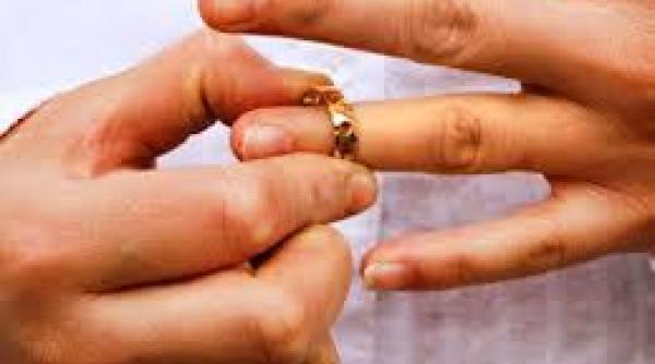 bancul zilei dupa nunta barbatul vrea sa divor eze