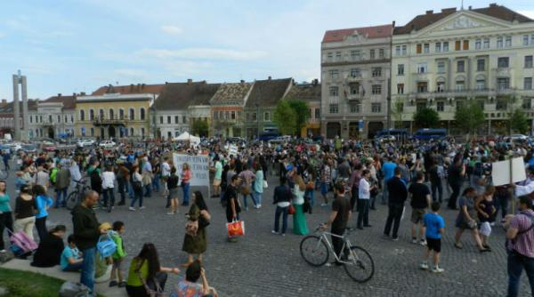 protest la cluj motivul pentru care oamenii ies in strada