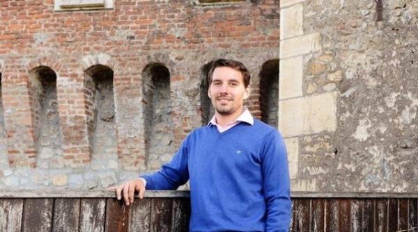 mihai ora postare despre anturajul regal dupa excluderea lui nicolae