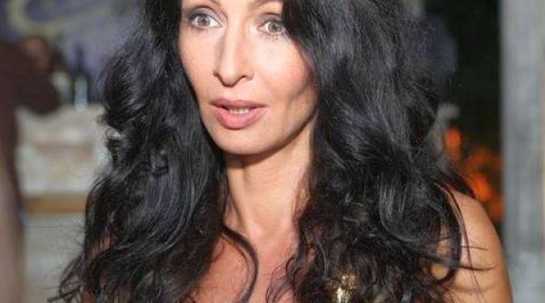 mihaela radulescu fotografie ocanta pe facebook ul iubitului