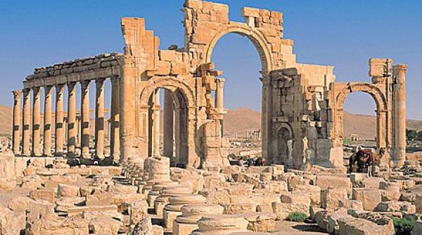 anun cutremurator statul islamic l a decapitat la palmira pe fostul director al antichita ilor siriene