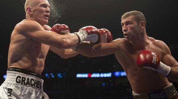 lucian bute are ambi ii uria e adversar surpriza pentru urmatorul meci