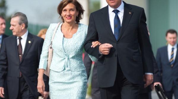 un pre edinte de partid il ironizeaza pe iohannis potrivit unor surse