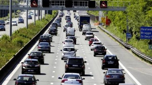 diploma ii romani din belgia rau platnici la amenzile de circula ie