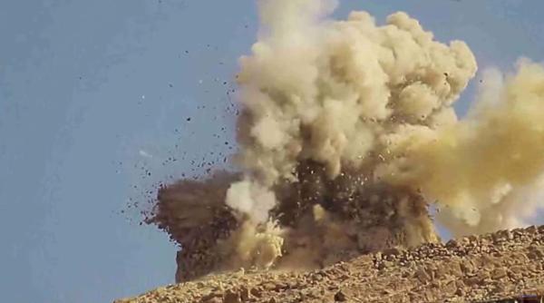 imagini cu distrugerea templului baalshamin publicate de statul islamic efa unesco e o crima de razboi