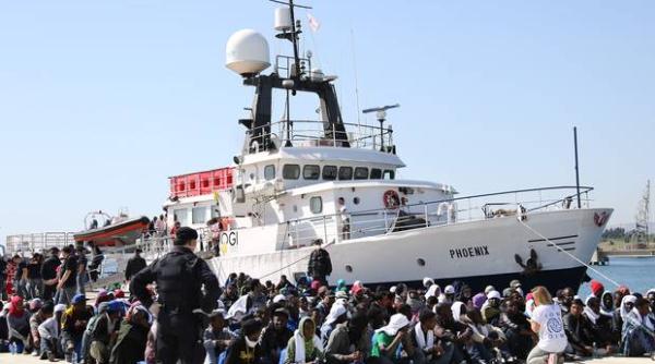 profe ia teribila lui nostradamus despre criza imigran ilor