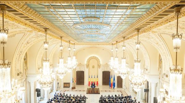 iohannis discurs laudativ la adresa intregii clase politice