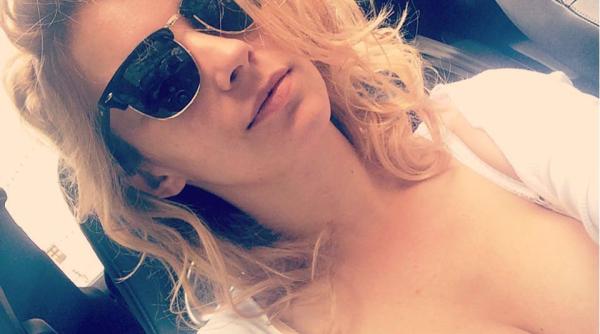 splash vedete la apa  diana dumitrescu  imagine de senzaprc c8prc 9bie