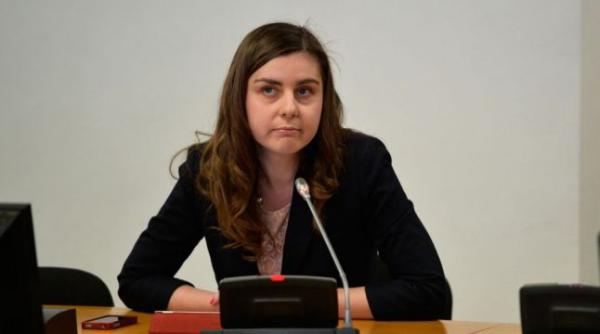 ve ti excelente din economie anun ate de ioana petrescu