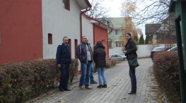 dezvaluire colosala cu cine a vorbit la telefon fata din vaslui in timpul violului