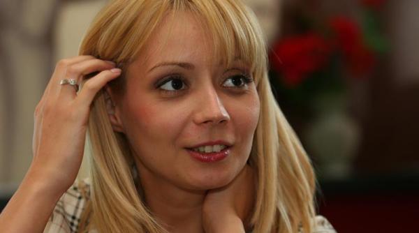 daciana sarbu i i deschide cofetarie