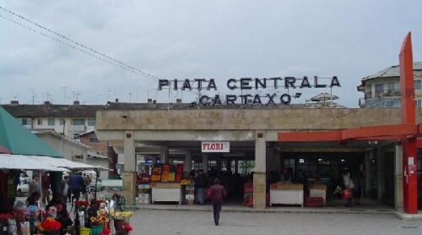 jaf in plina zi la o bijuterie din pucioasa