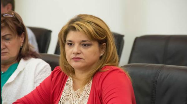 profesorii ies in strada nu vrem sa ne lasam