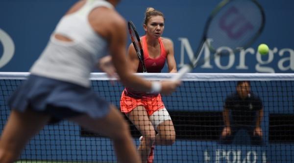 simona halep o felicita pe flavia pennetta pentru ca tigarea us open 2015
