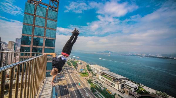 oleg cricket barbatul care sfideaza moartea