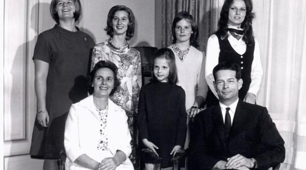 majestatea sa regina ana impline te 92 de ani